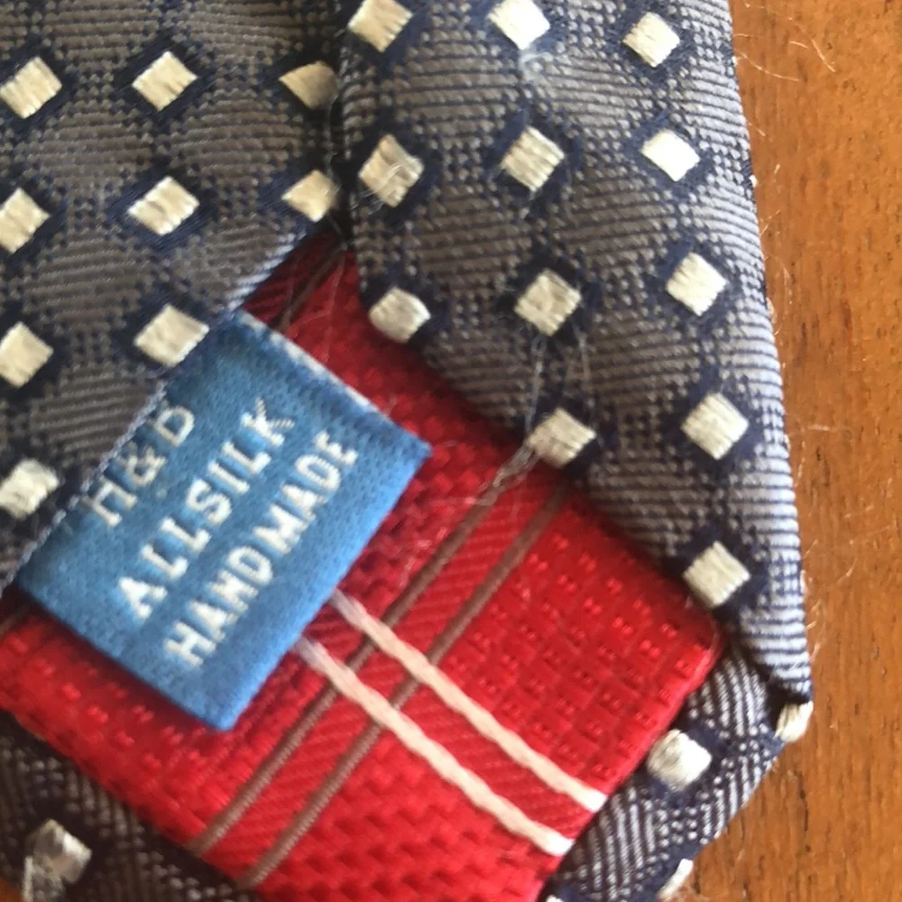 Haines & Bonner‎ London 100% Silk Handmade Tie Gray, Navy & Cream - EUC